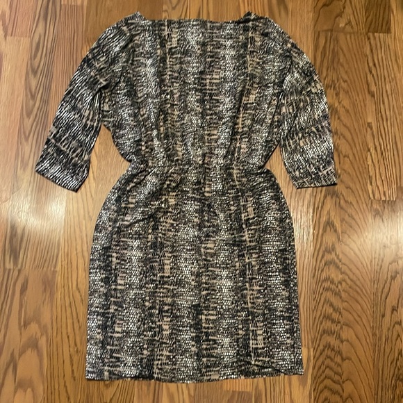 Nine West animal print fully lined pullover dress. Like new! - Picture 6 of 6